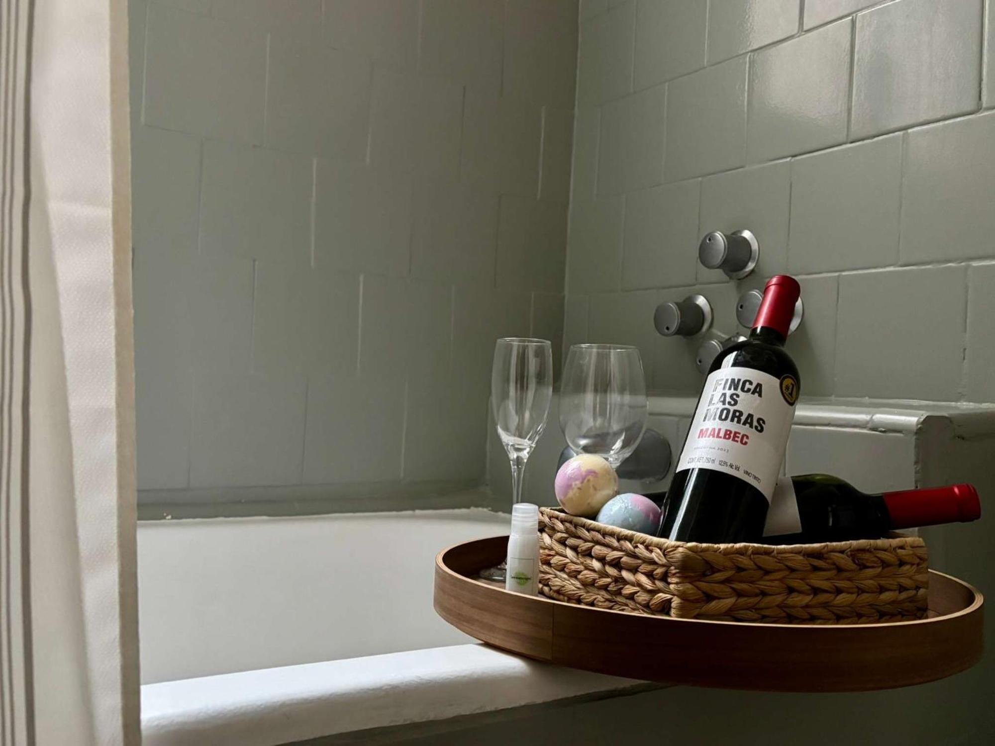 Appartamento 3 Bedroom Double Place & Condesa